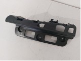 Upper Retainer, RH